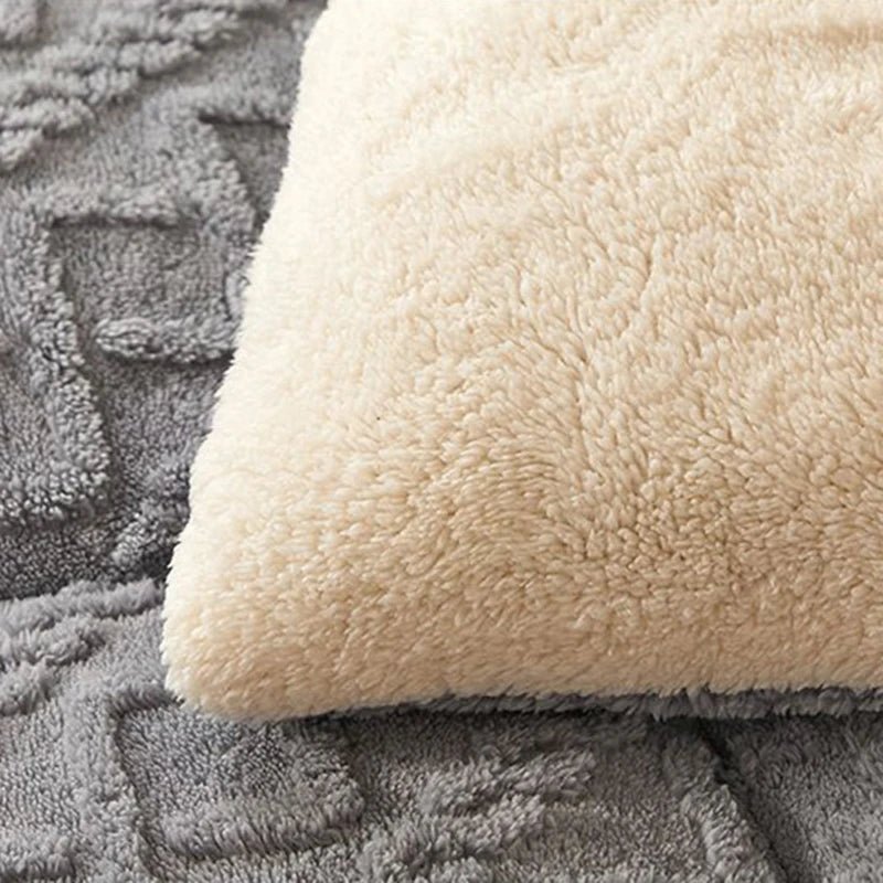 Ultra Cozy Lamb Cashmere Winter Blanket - Polendo Design